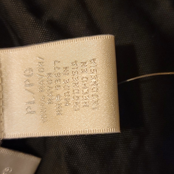 Top - Picture 4 of 5